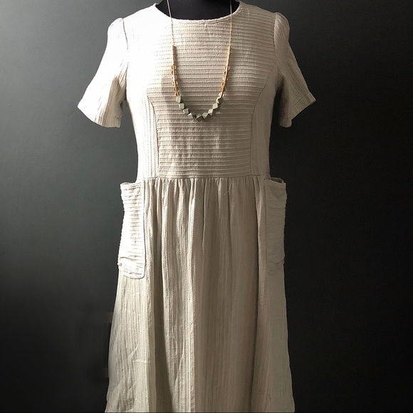 NWT / Gray Gold geometric wood bead long necklace - Picture 7 of 7